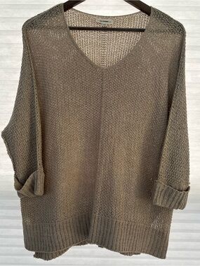 Ee:some Beige Loose Knit Sweater S/M V-Neck Relaxed Fit Lightweight Pullover